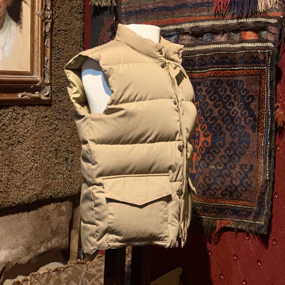 Cabela’s Goose Down Vest- Medium